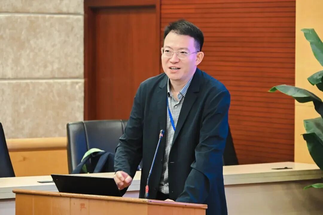 马雪松.jpg 马雪松.jpg